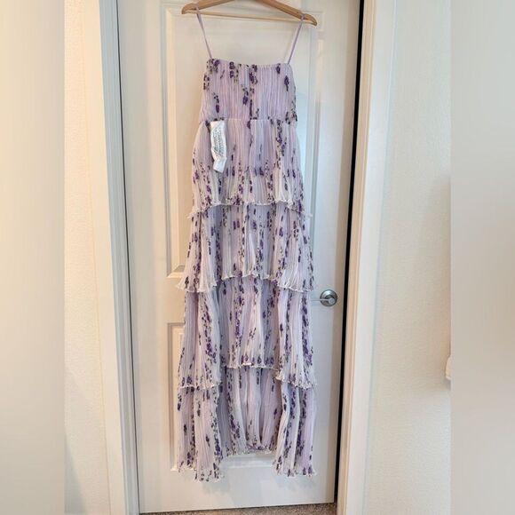 Dress The PopulationLayana Floral Tiered Bustier Gown Lavender Strapless, Large - Picture 10 of 11